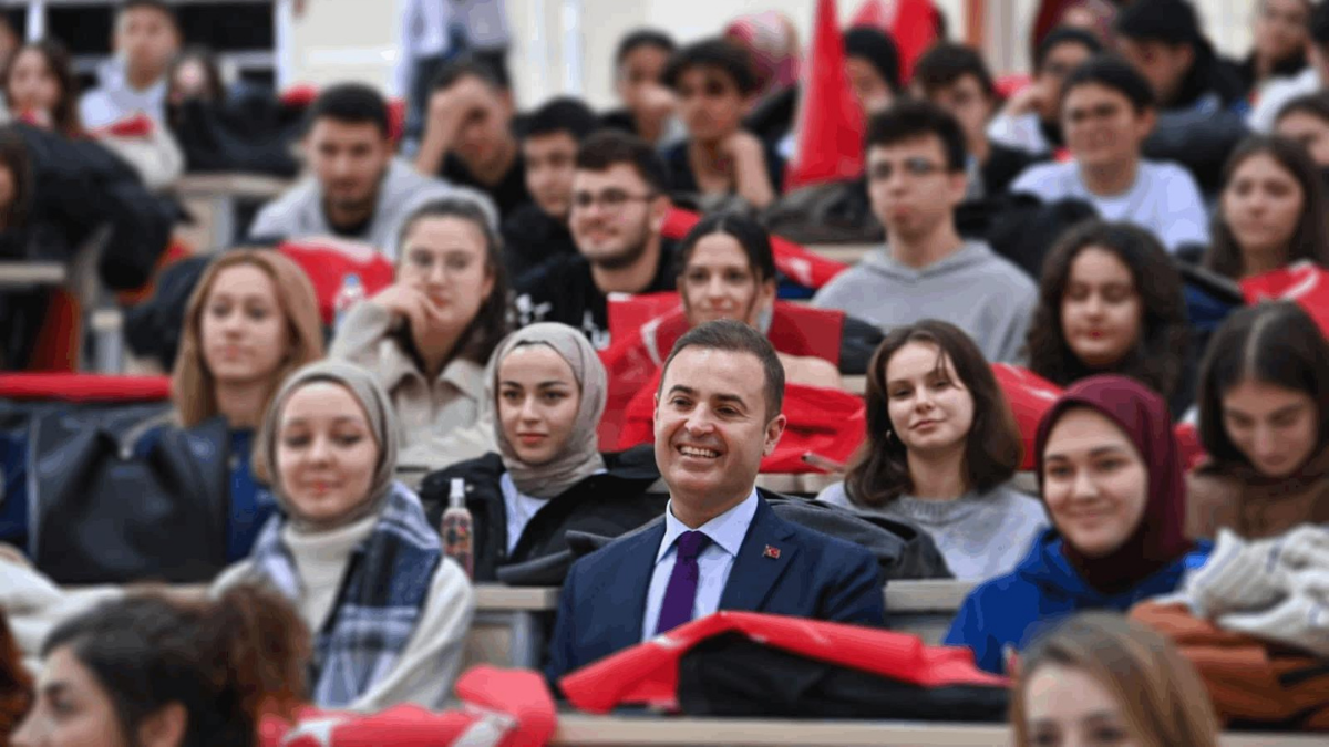 Balıkesir Büyükşehir Belediyesi, eğitimde fırsat eşitliğini sağlamak için bu yılda