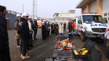 Bingöl’de olası deprem eğitimi