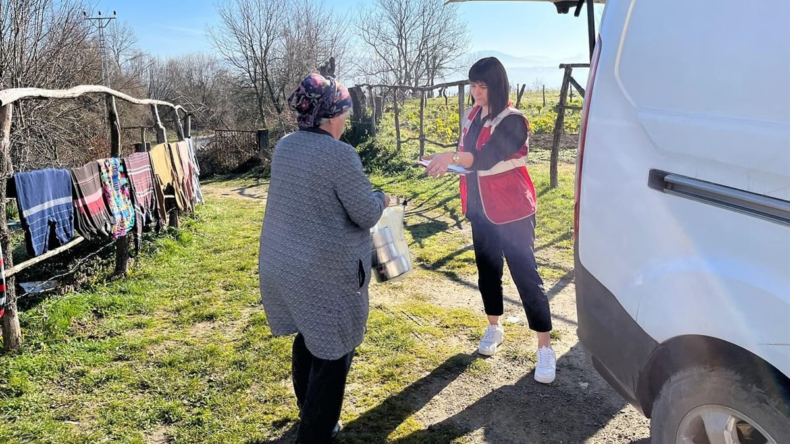 Bartın’da ihtiyaç sahibi 316 kişiye sıcak yemek desteği