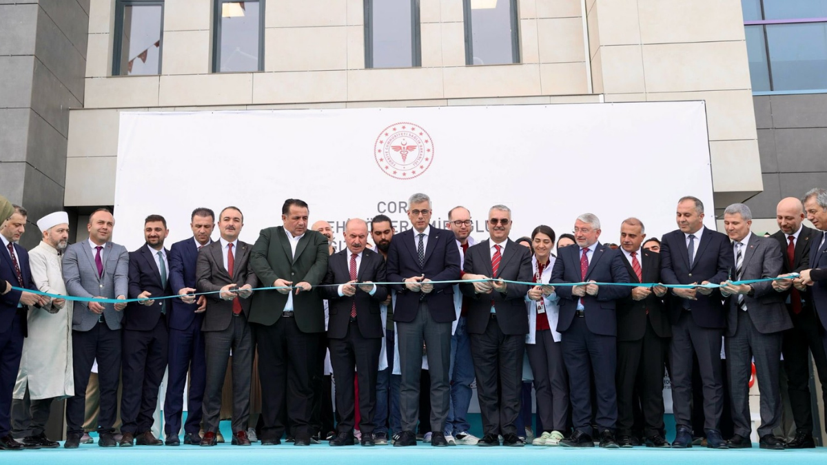 Sağlık Bakanı Prof.Dr. Kemal Memişoğlu, Çorum’da yapımı devam eden Devlet