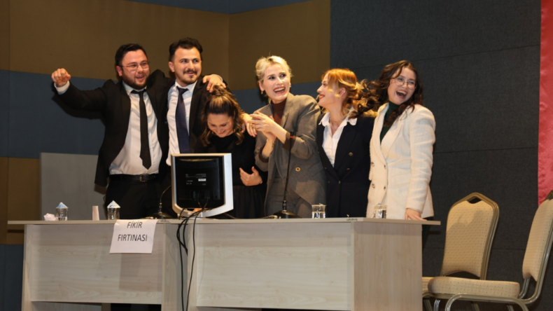 Kırıkkale’de öğrenci ve öğretmenler bilgi yarışmasında buluştu