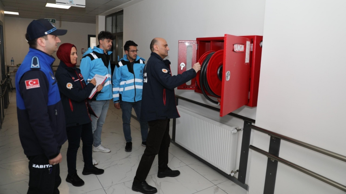 Samsun itfaiyesi, kent genelinde olası yangın durumlarına karşı alınması gereken