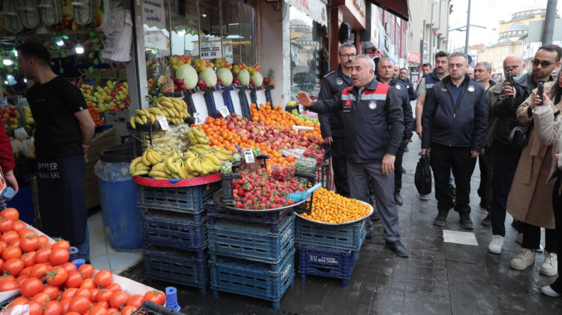 Sivas’ta kaldırım işgaline geçit yok