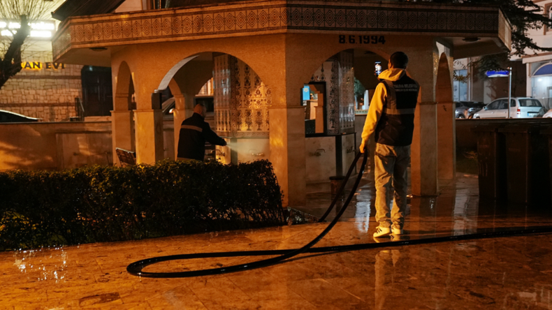 Yalova’da camilerin temizlik işlemleri tamamlandı