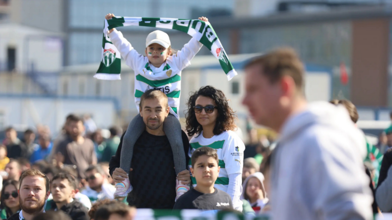 Bursaspor 2.Lig’e yükseldi