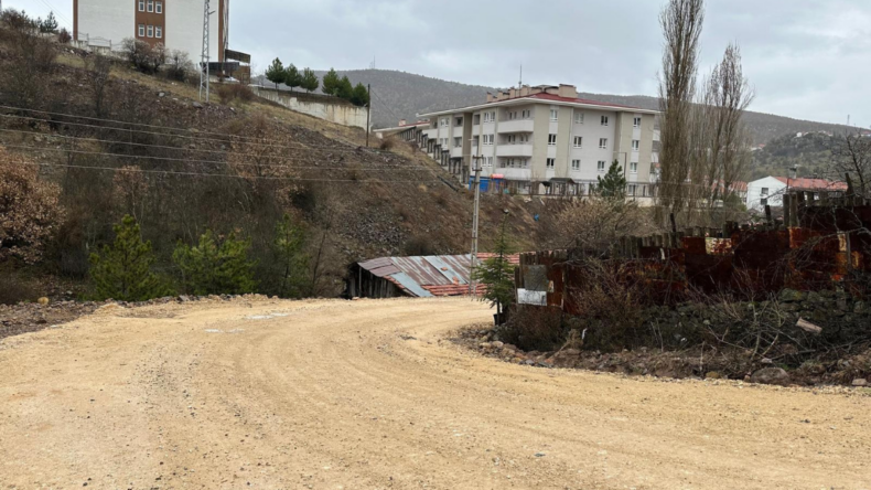 Çamlıdere’de ulaşım daha güvenli hale getiriliyor