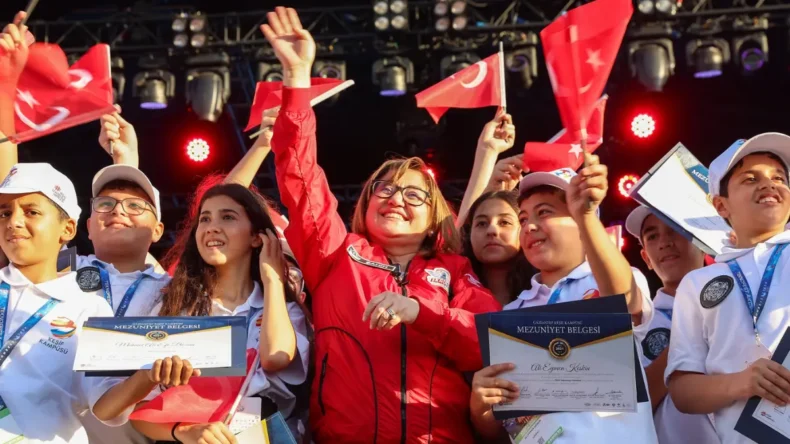 Gaziantep Büyükşehir’den tam destek, 5 takım TEKNOFEST’te yarışacak