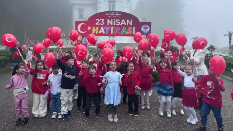 Trabzon’da çocuklara ‘Ahmet Amca’ sözü