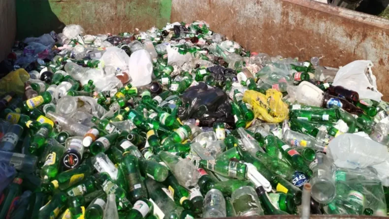 Yalova’da bir günde 4 ton cam atık toplandı