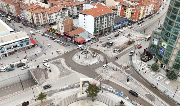Aksaray’da kent geneli kavşak ve yol düzenlemesi başladı