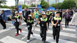 Ankara’da minik polislerden trafik denetimi