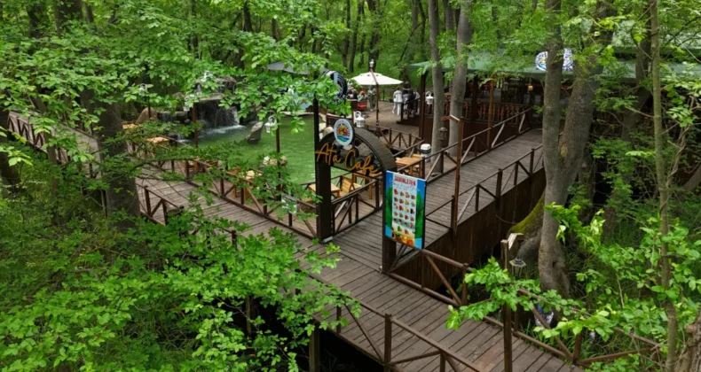 Atakum’da Ata Cafe hizmete açıldı
