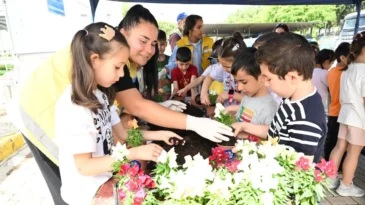 Aydın’da anlamlı Anneler Günü etkinliği