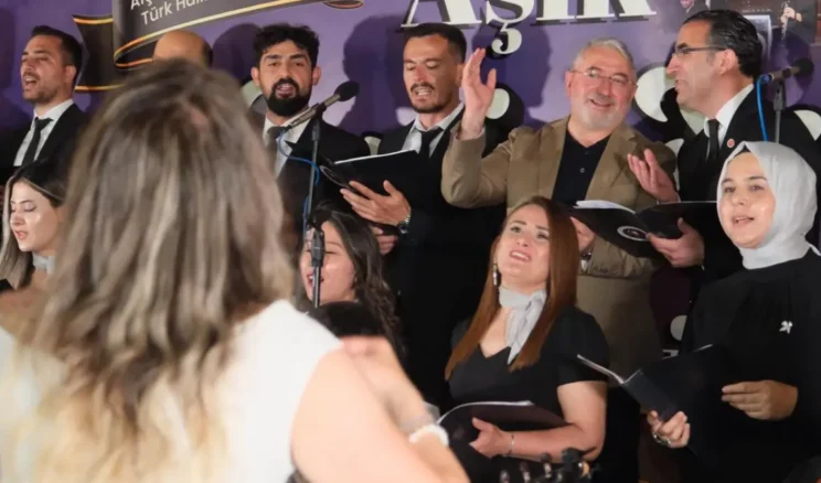 Çorum’da Aşık Mahzuni Şerif, türkülerle anıldı