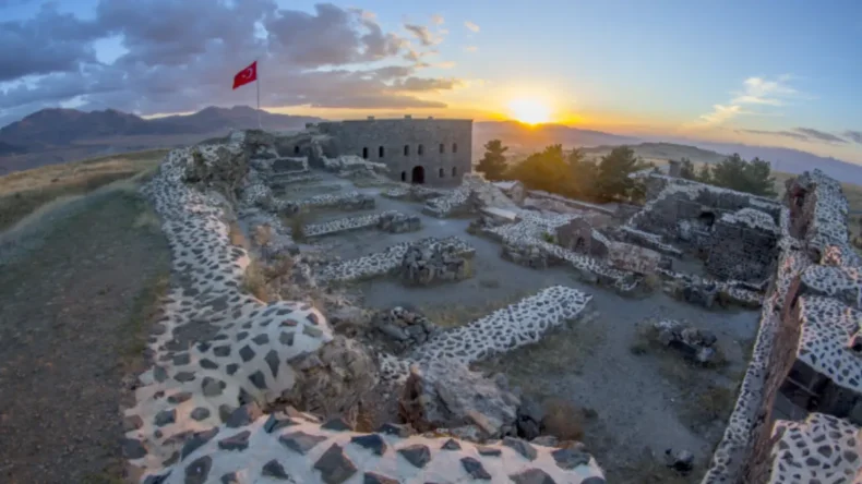 Erzurum’da Doğu Cephesi Tarihi Alan Başkanlığı kurulacak