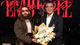 Giresun’da Emre Fel konseri coşkulu anlara sahne oldu
