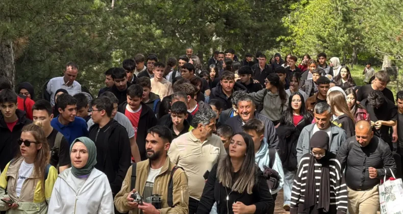 Kızılcahamam’da 19 Mayıs coşkusu yürüyüşle başladı
