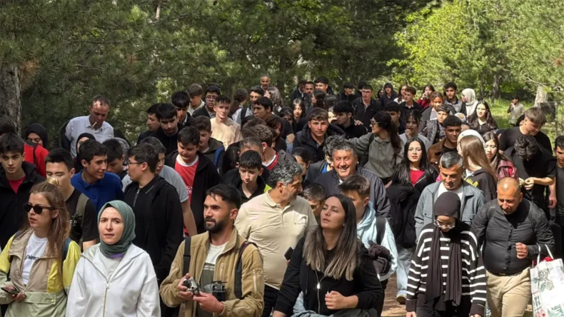 Kızılcahamam’da 19 Mayıs coşkusu yürüyüşle başladı