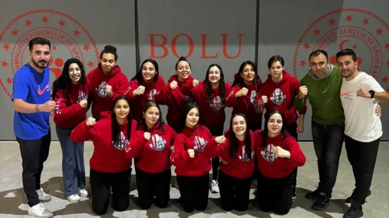 Nevşehir Belediyesi Spor Kulübü Kadın Sutopu Takımı Final Four’da