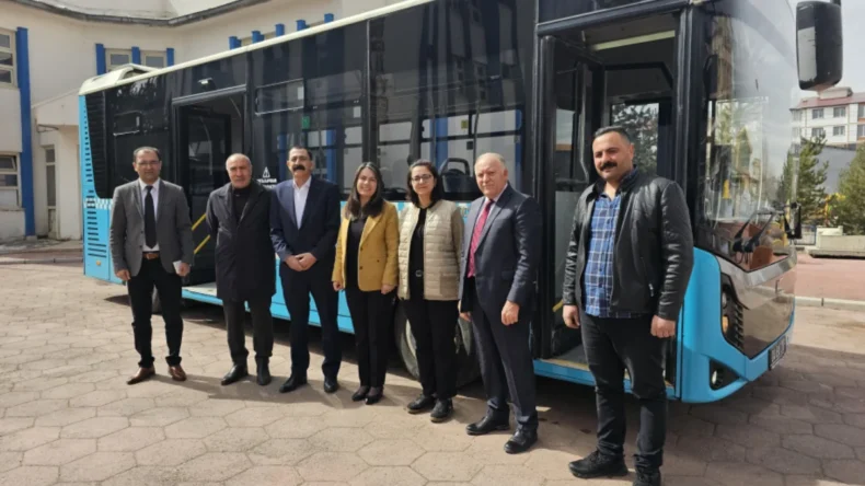 Ağrı’da atıl haldeki otobüsler onarılarak filoya eklendi