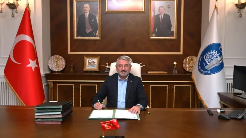 Çorum Belediye Başkanı Halil İbrahim Aşgın’ın bayram mesajı