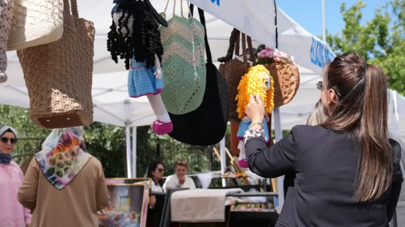 Elazığ’da Hanımeli El Sanatları Sergisi açıldı