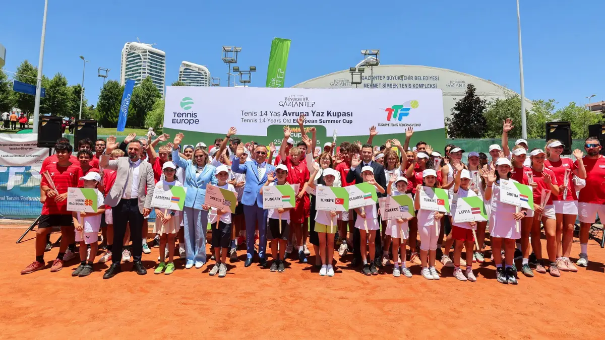 Gaziantep Büyükşehir Belediyesi ve Türkiye Tenis Federasyonu iş birliğinde, Tennis