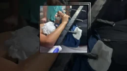 İzmir’de ağaçtan düşen çocuğa demir çit saplandı