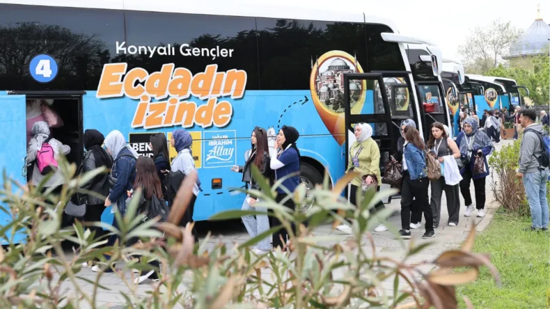 Konyalı 26 bin öğrenci İstanbul’da ecdat yadigarı noktaları ziyaret etti