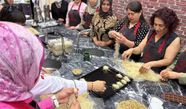 Sincan’da kursiyer aşçılar bayram hazırlığını tamamladı