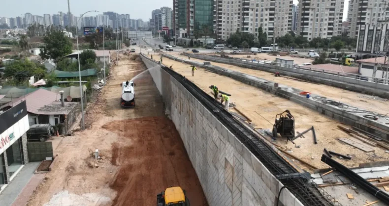 Adana’da ulaşımı rahatlatacak köprülü kavşakta sona gelindi