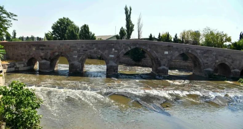 Ankara Çayı tarihinde ilk kez taştı! 500 yılda bir görülecek yağış…