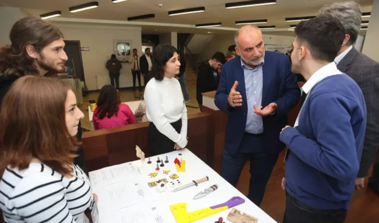 Canik Belediyesi’nden öğrencilere ‘Üniversite Tercih Danışmalığı’