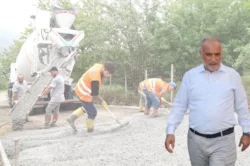 Canik’te ulaşım atağı! Kırsal mahallelerde yol çalışması sürüyor…