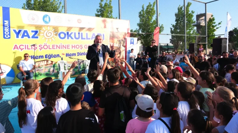 Çorum’da yaz okullarına şölen havasında açılış