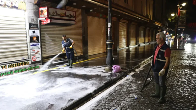 Diyarbakır’ın Suriçi bölgesinde temizlik çalışması