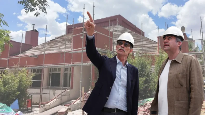 Etimesgut’ta Yunus Emre Spor ve Kültür Merkezi yenileniyor