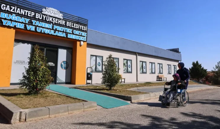 Gaziantep Büyükşehir’den engelli bireylere destek