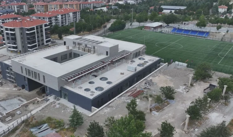 Isparta’ya dev hizmet! Engelsiz merkezin inşaatı sürüyor