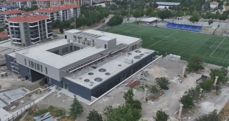 Isparta’ya dev hizmet! Engelsiz merkezin inşaatı sürüyor