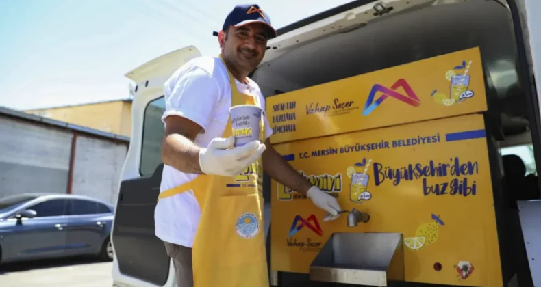 Mersin’de 120 bin bardak limonata dağıtıldı