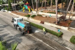 Adana’da kapsamlı temizlik çalışması yapıldı