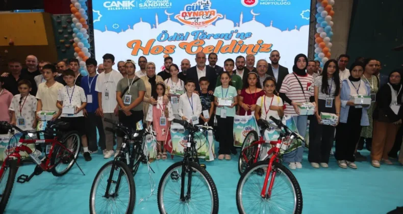 Canik’te tüm çocuklar ödüllerine kavuştu