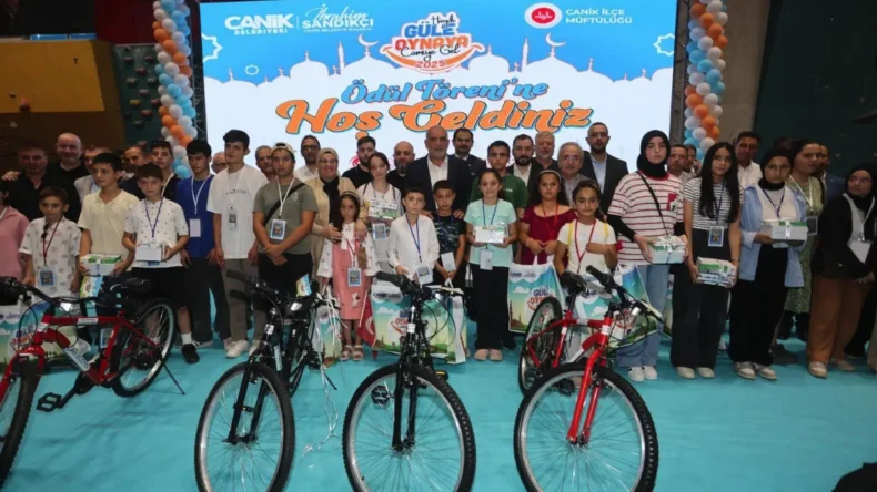 Canik’te tüm çocuklar ödüllerine kavuştu