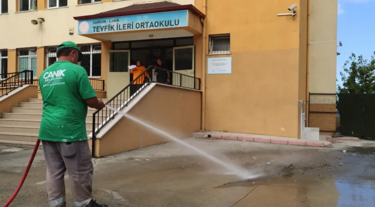 Canik’te okullar yeni eğitim yılına hazırlanıyor