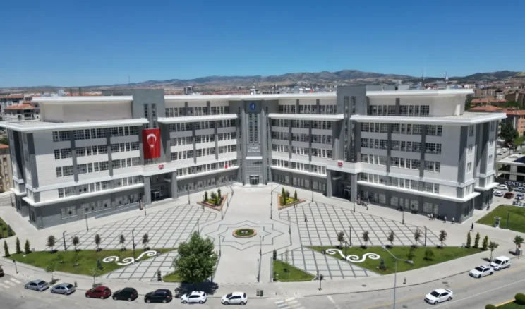 Çorum Belediyesi’nden kentsel dönüşüme önemli destek