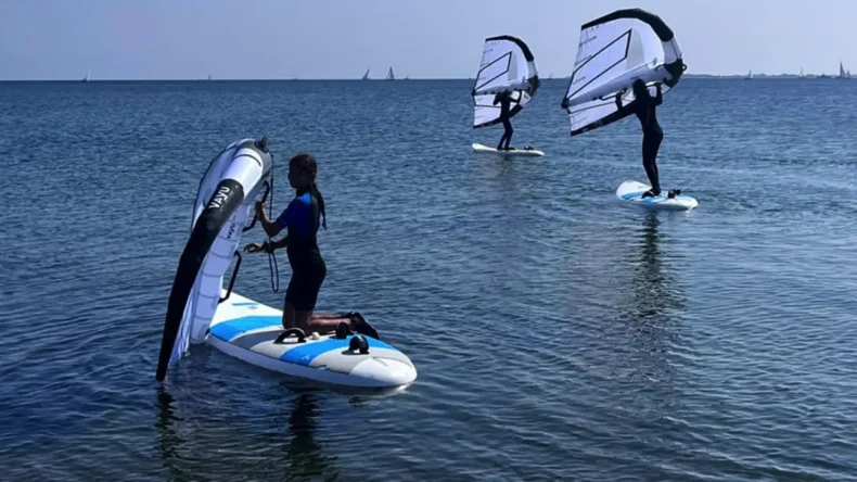 Hataylı çocuklar Kiel’de dalgalarla buluştu