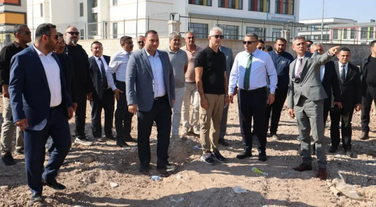 Kilis’te yapımı devam eden kampüs yolları yerinde incelendi