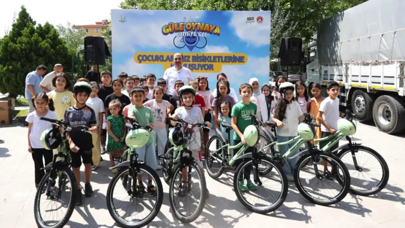 Konya’da “Güle Oynaya Camiye Gel” projesinde ödüller verildi