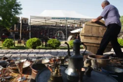 Nevşehir Kalesi’nde ilk kez antika pazarı kuruldu